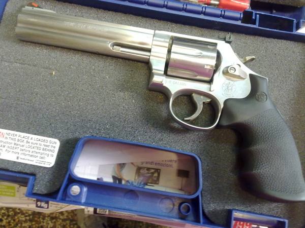 S&W Mod. 686 6" 357 Magnum - INOX - Come nuova € 650,00