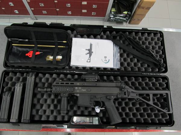 Vendo/Cedo  B&T Brugger & Thomet APC 45 .45 ACP