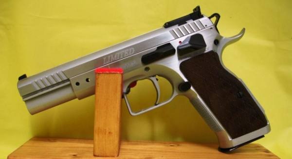 PISTOLA SEMIAUTOMATICA TANFOGLIO T97 LIMITED