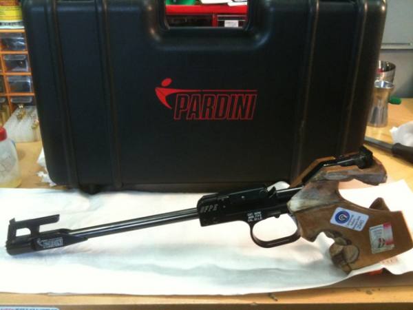 Pardini free pistol 22l.r. scatto elettronico