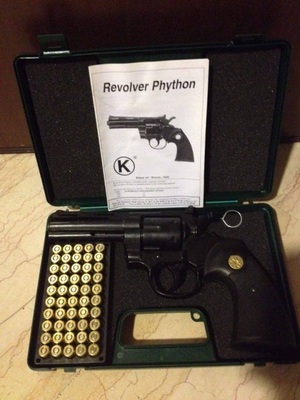 Revolver Phyton Cal.380 a salve perfetta + 50 proiettili