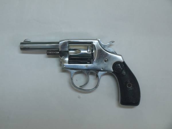 Revolver Iver Johnson 1900 cal 320 Lungo